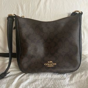 Coach- Crossbody bag